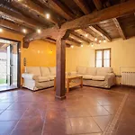 La Casa Del Medico Cerezo de Abajo