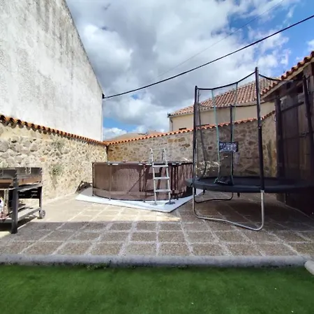 La Casa Del Medico Cerezo de Abajo